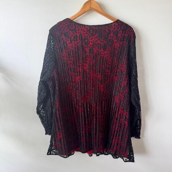Catherines Shirt Women 1X Plus Size Black Red Tunic Top Whimsigoth Lace Goth - Picture 2 of 7